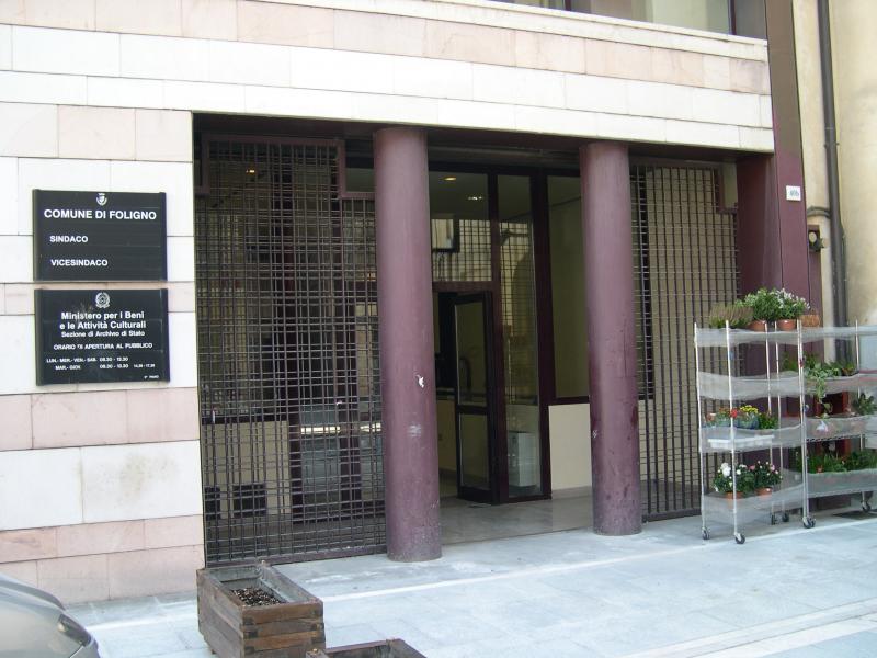 Ingresso della Sezione di Archivio di Stato di Foligno